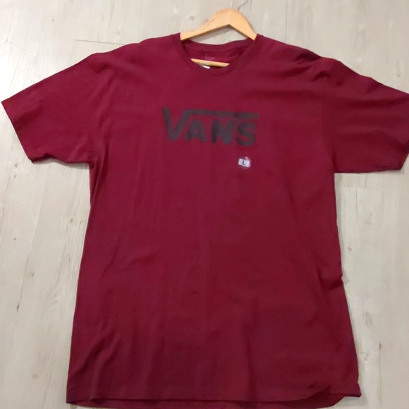 Vans burgundy t- shirt - Picture 2 of 8